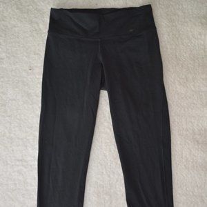 Nike Cropped Leggings